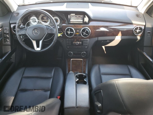 2013 Mercedes-Benz GLK 250 with VIN WDCGG0EB6DG095465, listed as a Copart auction lot 43250465 with 139,399 mi miles and Salvage Title. Bid and sale history available at DreamBid. Image 8.
