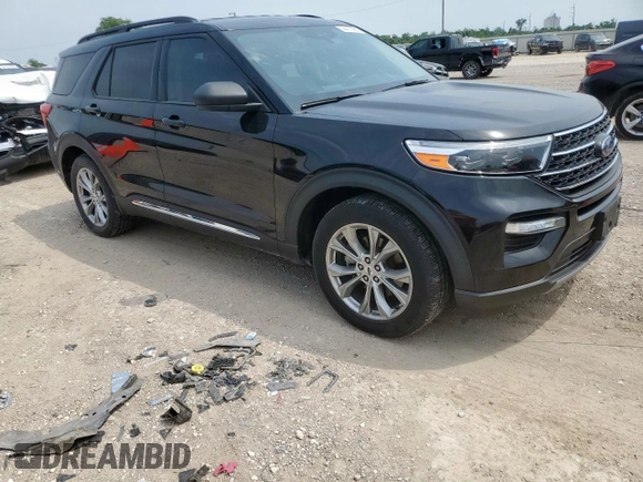 2022 Ford Explorer XLT z VIN 1FMSK7DH3NGA35931, wystawiony jako Copart lot #56413905 z przebiegiem 55 647 mil mil oraz Czysty tytuł • Clean title. Historia ofert i sprzedaży dostępna na DreamBid. Obrazek 4.
