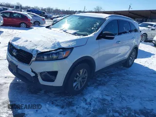 2017 Kia Sorento LX with VIN 5XYPG4A33HG268217, listed as a IAAI auction lot 41595753 with 1 mi miles. Bid and sale history available at carsss.com. Image 2.