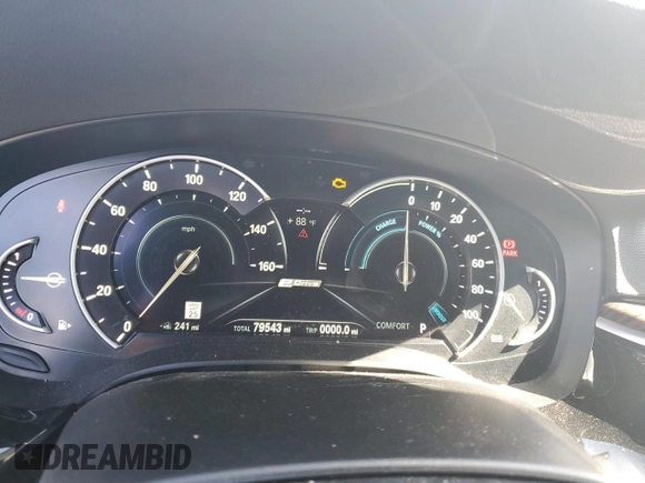 2018 BMW 5 Series 530e with VIN WBAJA9C52JG623073, listed as a Copart auction lot 82718984 with 79,543 mi miles and Clean title. Bid and sale history available at DreamBid. Image 9.