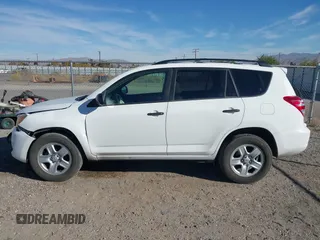 2009 Toyota RAV4 with VIN JTMZF33V09D013237, listed as a IAAI auction lot 40988064 with 199,494 mi miles. Bid and sale history available at carsss.com. Image 14.