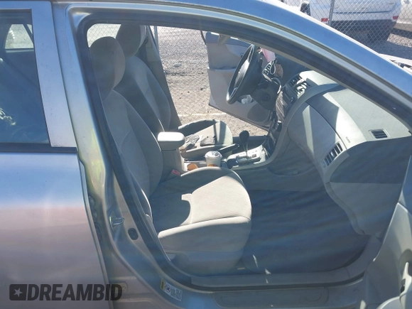 2010 Toyota Corolla with VIN 2T1BU4EE9AC322961, listed as a IAAI auction lot 40879803 with 146,996 mi miles and . Bid and sale history available at DreamBid. Image 5.