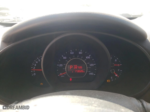 2014 Kia Soul with VIN KNDJN2A27E7001405, listed as a Copart auction lot 47007305 with 173,926 mi miles and Salvage Title. Bid and sale history available at carsss.com. Image 9.