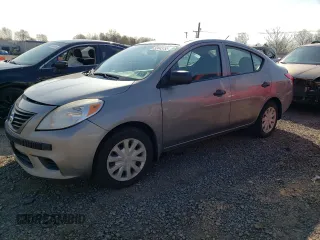 2012 Nissan Versa SV z VIN 3N1CN7AP1CL936934, wystawiony jako Copart lot #52443795 z przebiegiem 51 793 mil mil oraz Szkoda całkowita • Salvage title. Historia ofert i sprzedaży dostępna na DreamBid. Obrazek 1.
