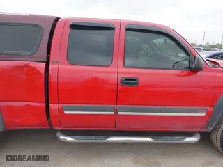 2006 Chevrolet Silverado 1500 LS with VIN 1GCEC19V66Z217817, listed as a IAAI auction lot 41924306 with 274,685 mi miles. Bid and sale history available at carsss.com. Image 13.