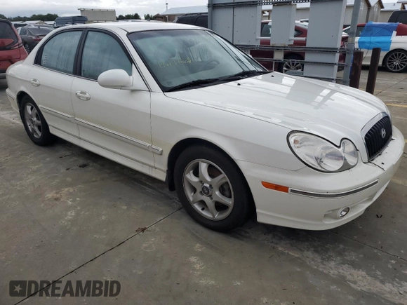 2005 Hyundai Sonata GLS with VIN KMHWF35H05A177508, listed as a Copart auction lot 73984054 with 19,870 mi miles and Salvage Title. Bid and sale history available at carsss.com. Image 4.