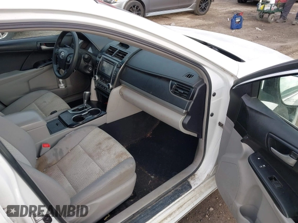 2014 Toyota Camry L with VIN 4T4BF1FKXER374901, listed as a IAAI auction lot 41861839 with 130,990 mi miles and . Bid and sale history available at DreamBid. Image 5.