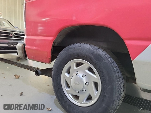 2011 Ford Econoline Cargo Commercial with VIN 1FTNE2EL0BDA70907, listed as a IAAI auction lot 42254820 with 110,846 mi miles and . Bid and sale history available at DreamBid. Image 1.