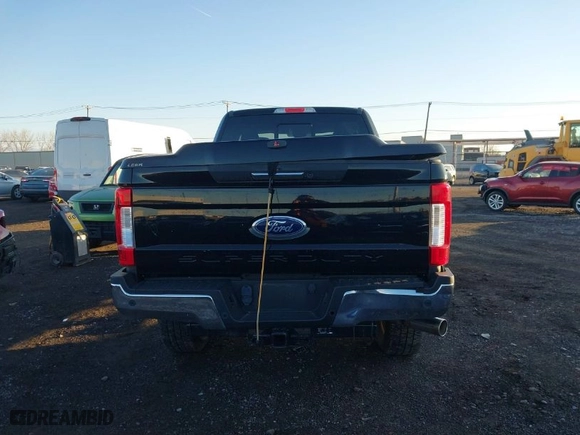 2018 Ford Super Duty F-250 SRW XL with VIN 1FT7X2B63JEC51297, listed as a IAAI auction lot 41860096 with 46,939 mi miles. Bid and sale history available at carsss.com. Image 17.