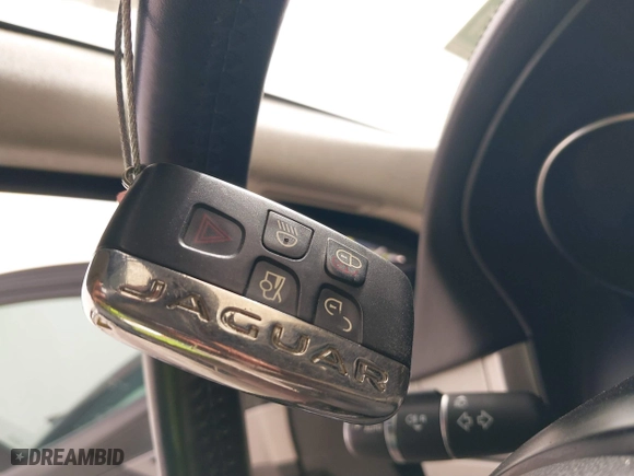 2019 Jaguar XF 25t Premium with VIN SAJBD4FX4KCY79210, listed as a IAAI auction lot 41716178 with 76,314 mi miles. Bid and sale history available at carsss.com. Image 11.