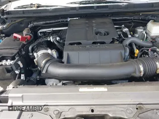 2024 Nissan Frontier Pro-4X z VIN 1N6ED1EK0RN644461, wystawiony jako IAAI lot #42618837 z przebiegiem 18 179 mil mil oraz . Historia ofert i sprzedaży dostępna na DreamBid. Obrazek 10.