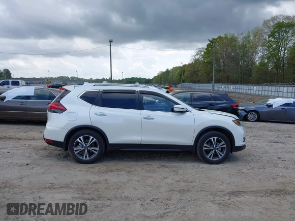 2019 Nissan Rogue SV with VIN JN8AT2MT6KW258099, listed as a IAAI auction lot 41951643 with 38,782 mi miles. Bid and sale history available at carsss.com. Image 13.