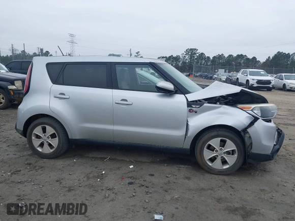2014 Kia Soul with VIN KNDJN2A20E7702271, listed as a IAAI auction lot 41555814 with 125,296 mi miles. Bid and sale history available at carsss.com. Image 13.
