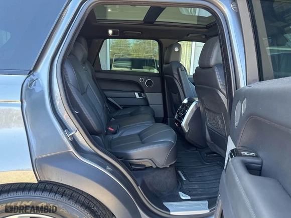2016 Land Rover Range Rover Sport V6 Diesel HSE with VIN SALWR2KF1GA108752, listed as a IAAI auction lot 42010674 with 111,679 mi miles. Bid and sale history available at carsss.com. Image 8.