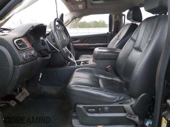 2008 GMC Yukon XL SLT 4SB with VIN 1GKFK16368R243268, listed as a Copart auction lot 48311785 with 228,311 mi miles and Salvage Title. Bid and sale history available at carsss.com. Image 7.