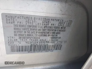 2015 Nissan Sentra SL z VIN 3N1AB7AP5FY382918, wystawiony jako IAAI lot #42319733 z przebiegiem 159 599 mil mil oraz . Historia ofert i sprzedaży dostępna na DreamBid. Obrazek 9.