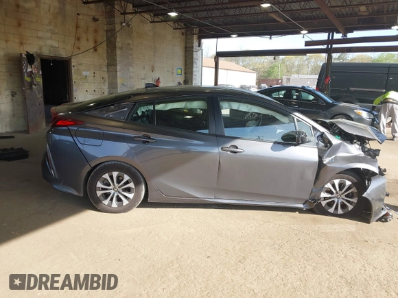 2021 Toyota Prius LE with VIN JTDKAMFP2M3168342, listed as a IAAI auction lot 42132946 with 69,628 mi miles and . Bid and sale history available at DreamBid. Image 14.