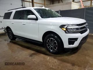 2024 Ford Expedition Max XLT with VIN 1FMJK1J89REA43238, listed as a Copart auction lot 61662195 with 55,939 mi miles and Clean title. Bid and sale history available at DreamBid. Image 4.