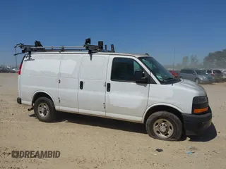 2021 Chevrolet Express Cargo with VIN 1GCWGAFP2M1262456, listed as a IAAI auction lot 42007767 with 56,144 mi miles and . Bid and sale history available at DreamBid. Image 13.
