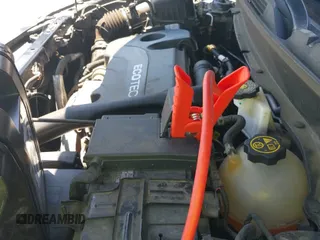 2021 Chevrolet Equinox LS z VIN 2GNAXHEV0M6116256, wystawiony jako IAAI lot #43015900 z przebiegiem 106 359 mil mil oraz . Historia ofert i sprzedaży dostępna na DreamBid. Obrazek 19.