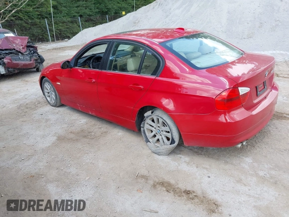2007 BMW 3 Series 328xi with VIN WBAVC93547KX60002, listed as a IAAI auction lot 42671666 with 162,321 mi miles and . Bid and sale history available at DreamBid. Image 3.