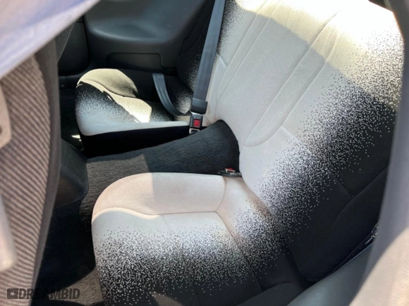 1993 Chevrolet Camaro Z28 with VIN 2G1FP22P3P2106343, listed as a Copart auction lot 46752875 with 32,035 mi miles and Clean Title. Bid and sale history available at carsss.com. Image 6.