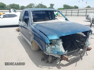 2000 Ford F-250 XL with VIN 1FTNX20F0YED11234, listed as a IAAI auction lot 42059492 with 18,500 mi miles and . Bid and sale history available at DreamBid. Image 1.