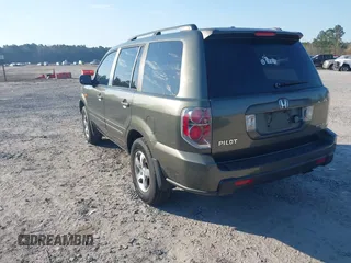 2006 Honda Pilot EX-L with VIN 5FNYF18766B026721, listed as a IAAI auction lot 41690993 with 219,473 mi miles and . Bid and sale history available at DreamBid. Image 3.