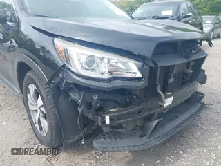 2019 Subaru Ascent Premium z VIN 4S4WMACD3K3444439, wystawiony jako IAAI lot #42259878 z przebiegiem 79 587 mil mil oraz . Historia ofert i sprzedaży dostępna na DreamBid. Obrazek 17.