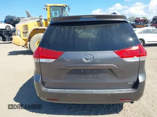 2012 Toyota Sienna XLE AAS with VIN 5TDYK3DC1CS186331, listed as a IAAI auction lot 41545031 with 240,788 mi miles and . Bid and sale history available at DreamBid. Image 16.