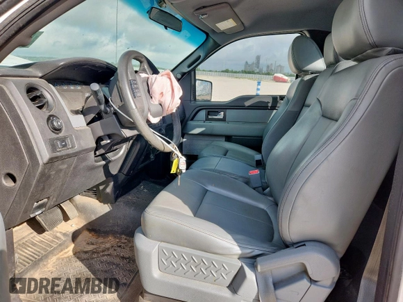 2013 Ford F-150 XL with VIN 1FTMF1CM9DKF31731, listed as a Copart auction lot 61798665 with 114,007 mi miles and Salvage title. Bid and sale history available at DreamBid. Image 7.