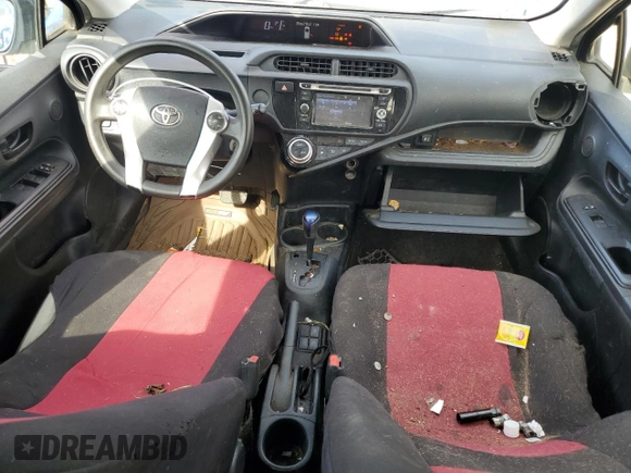 2015 Toyota Prius One with VIN JTDKDTB32F1583941, listed as a Copart auction lot 57300965 with 220,789 mi miles and Clean Title. Bid and sale history available at DreamBid. Image 8.