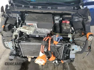 2020 Nissan LEAF z VIN 1N4BZ1BP5LC303959, wystawiony jako Copart lot #47120745 z przebiegiem 61 953 mil mil oraz Szkoda całkowita • Salvage title. Historia ofert i sprzedaży dostępna na DreamBid. Obrazek 11.