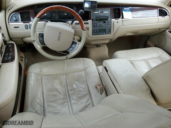 2007 Lincoln Town Car Signature Limited with VIN 1LNHM82V97Y608508, listed as a Copart auction lot 85564834 with 122,167 mi miles and Salvage Title. Bid and sale history available at carsss.com. Image 8.