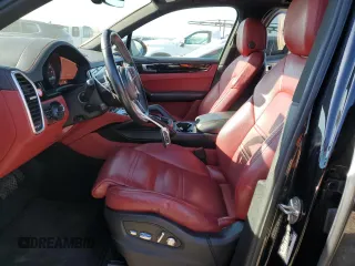 2020 Porsche Cayenne E-Hybrid with VIN WP1AE2AYXLDA22153, listed as a Copart auction lot 53976875 with 99,130 mi miles and Salvage title. Bid and sale history available at DreamBid. Image 7.