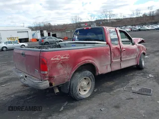 2000 Ford F-150 XL с VIN 1FTRX18W8YNB08110, выставлен на аукционе IAAI как лот 41701007 с пробегом 92 783 миль миль и . История ставок и продаж доступна на DreamBid. Изображение 4.