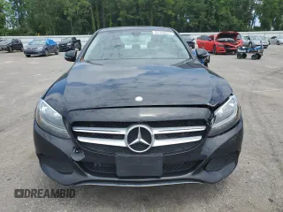 2017 Mercedes-Benz C 350e with VIN 55SWF4HB9HU228631, listed as a Copart auction lot 61322073 with 92,613 mi miles and . Bid and sale history available at DreamBid. Image 5.