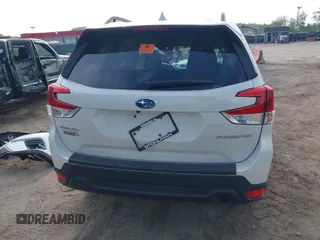 2023 Subaru Forester Premium z VIN JF2SKADC2PH471884, wystawiony jako IAAI lot #42073492 z przebiegiem Nie podano mil oraz . Historia ofert i sprzedaży dostępna na DreamBid. Obrazek 16.