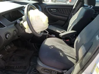 2014 Ford Police Interceptor с VIN 1FAHP2MK1EG127818, выставлен на аукционе Copart как лот 53983545 с пробегом 119 897 миль миль и Списание • Salvage title. История ставок и продаж доступна на DreamBid. Изображение 7.