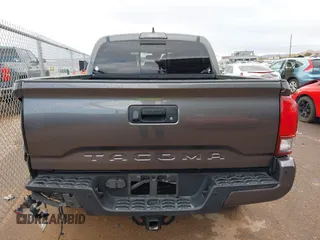 2018 Toyota Tacoma SR5 with VIN 3TMAZ5CN0JM061233, listed as a IAAI auction lot 41944668 with 94,314 mi miles and . Bid and sale history available at DreamBid. Image 16.