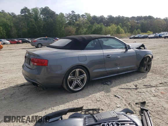 2013 Audi S5 Premium Plus z VIN WAUCGAFH6DN005589, wystawiony jako Copart lot #54307705 z przebiegiem 68 305 mil mil oraz Szkody całkowita. Historia ofert i sprzedaży dostępna na DreamBid. Obrazek 3.