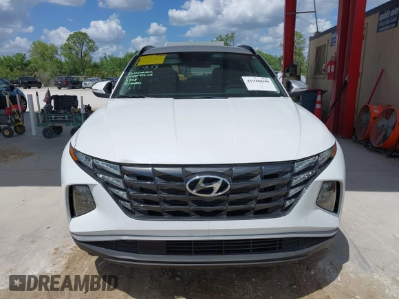 2022 Hyundai Tucson SEL with VIN 5NMJB3AE6NH027205, listed as a IAAI auction lot 41940690 with 40,865 mi miles. Bid and sale history available at carsss.com. Image 13.