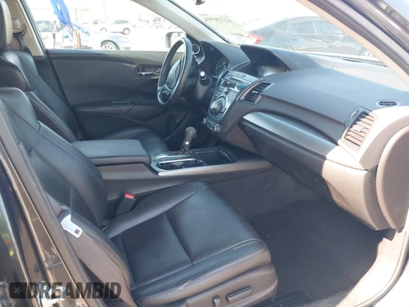 2013 Acura RDX Technology with VIN 5J8TB3H50DL019985, listed as a IAAI auction lot 42228966 with 128,697 mi miles and . Bid and sale history available at carsss.com. Image 5.