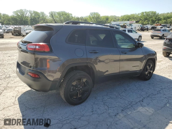 2018 Jeep Cherokee Latitude with VIN 1C4PJLCX1JD552607, listed as a Copart auction lot 55500015 with 113,995 mi miles and Salvage title. Bid and sale history available at DreamBid. Image 3.