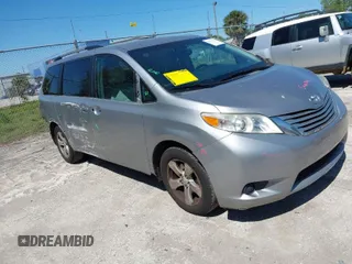 2016 Toyota Sienna LE AAS with VIN 5TDKK3DC8GS728746, listed as a IAAI auction lot 41771751 with 148,774 mi miles. Bid and sale history available at carsss.com. Image 1.