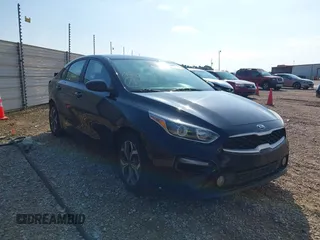 2021 Kia Forte FE with VIN 3KPF24AD1ME341918, listed as a IAAI auction lot 40142663 with 74,715 mi miles and . Bid and sale history available at carsss.com. Image 1.