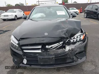 2019 Mercedes-Benz C 300 with VIN 55SWF8DBXKU302515, listed as a IAAI auction lot 42487124 with Not provided miles and . Bid and sale history available at DreamBid. Image 12.