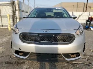 2018 Kia Niro LX with VIN KNDCB3LC8J5207495, listed as a Copart auction lot 43771735 with 81,304 mi miles and Salvage Title. Bid and sale history available at carsss.com. Image 5.
