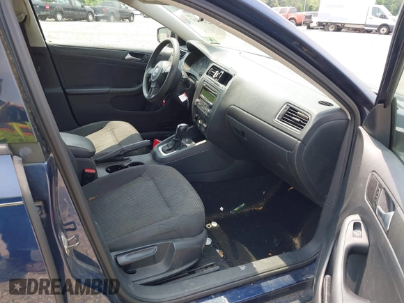 2014 Volkswagen Jetta S with VIN 3VW2K7AJ8EM238845, listed as a IAAI auction lot 42435332 with 131,088 mi miles and . Bid and sale history available at DreamBid. Image 5.