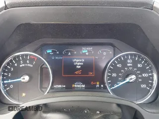 2021 Ford Expedition XLT with VIN 1FMJU1JT3MEA73083, listed as a IAAI auction lot 41770937 with 40,588 mi miles and . Bid and sale history available at DreamBid. Image 7.